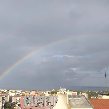 Lisbon Guesthouse Гостевой дом Лиссабон